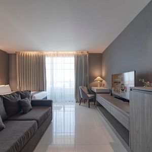 Habitación Familiar Clásica con Cama King